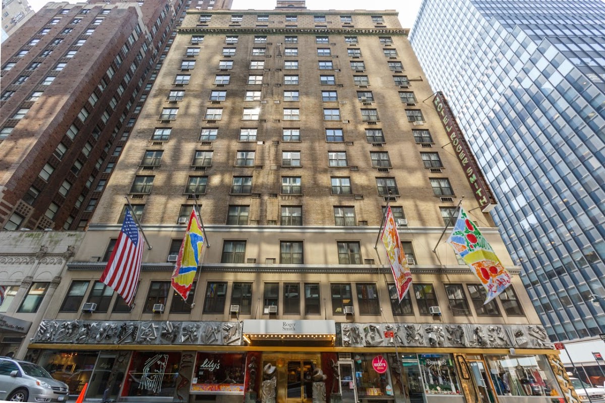 Roger Smith Hotel